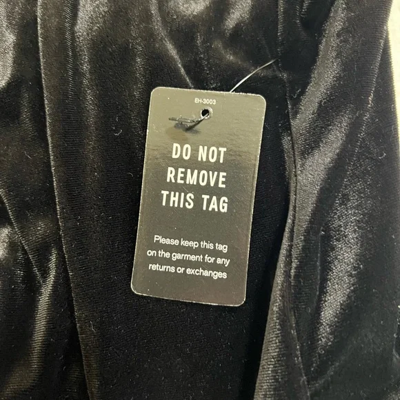 Express brand lace velvet bodysuit - Picture 2 of 2